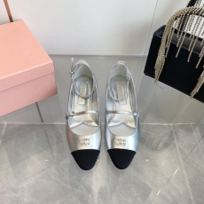 Miu Miu flat shoes